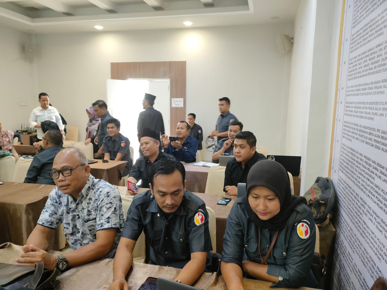 Bawaslu Kabupaten Mukomuko ikuti Rapat Assesment SigapLapor