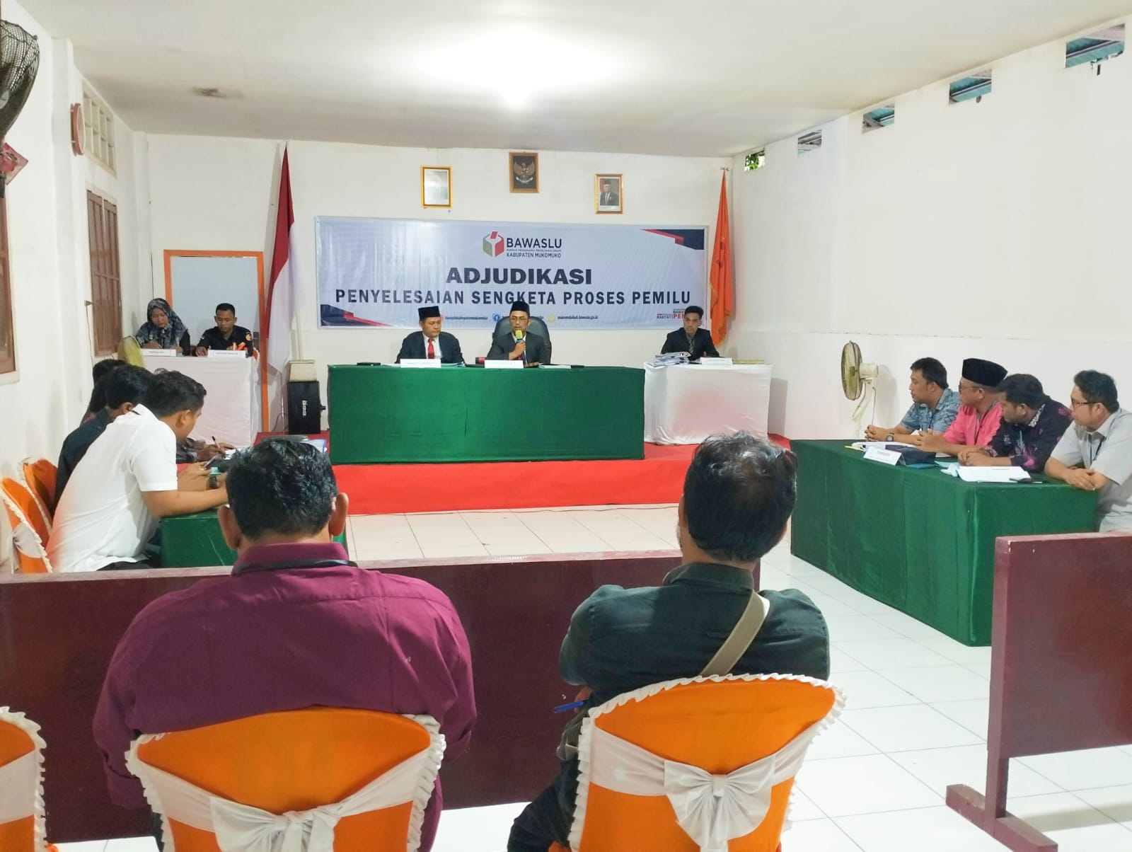 Bawaslu Kabupaten Mukomuko Gelar Sidang Adjudikasi Peyelesaian Sengketa Proses Pemilu.